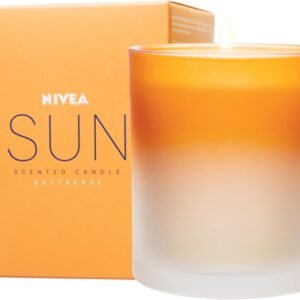 NIVEA SUN Duftkerze, schöne Duftkerze im Glas mit dem bekannten Duft der NIVEA SUN Sonnencreme, zart duftende Kerze im Ombre-Glas Behälter (260 g)